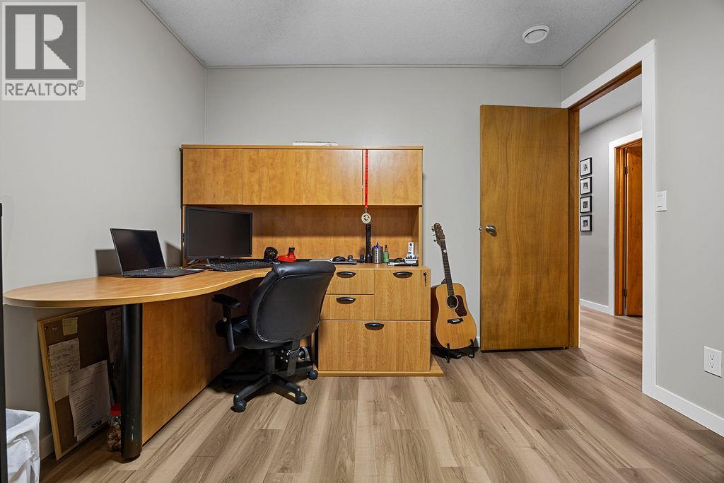 5348 Norquay Road, Vernon, British Columbia  V1B 3K7 - Photo 21 - 10381865