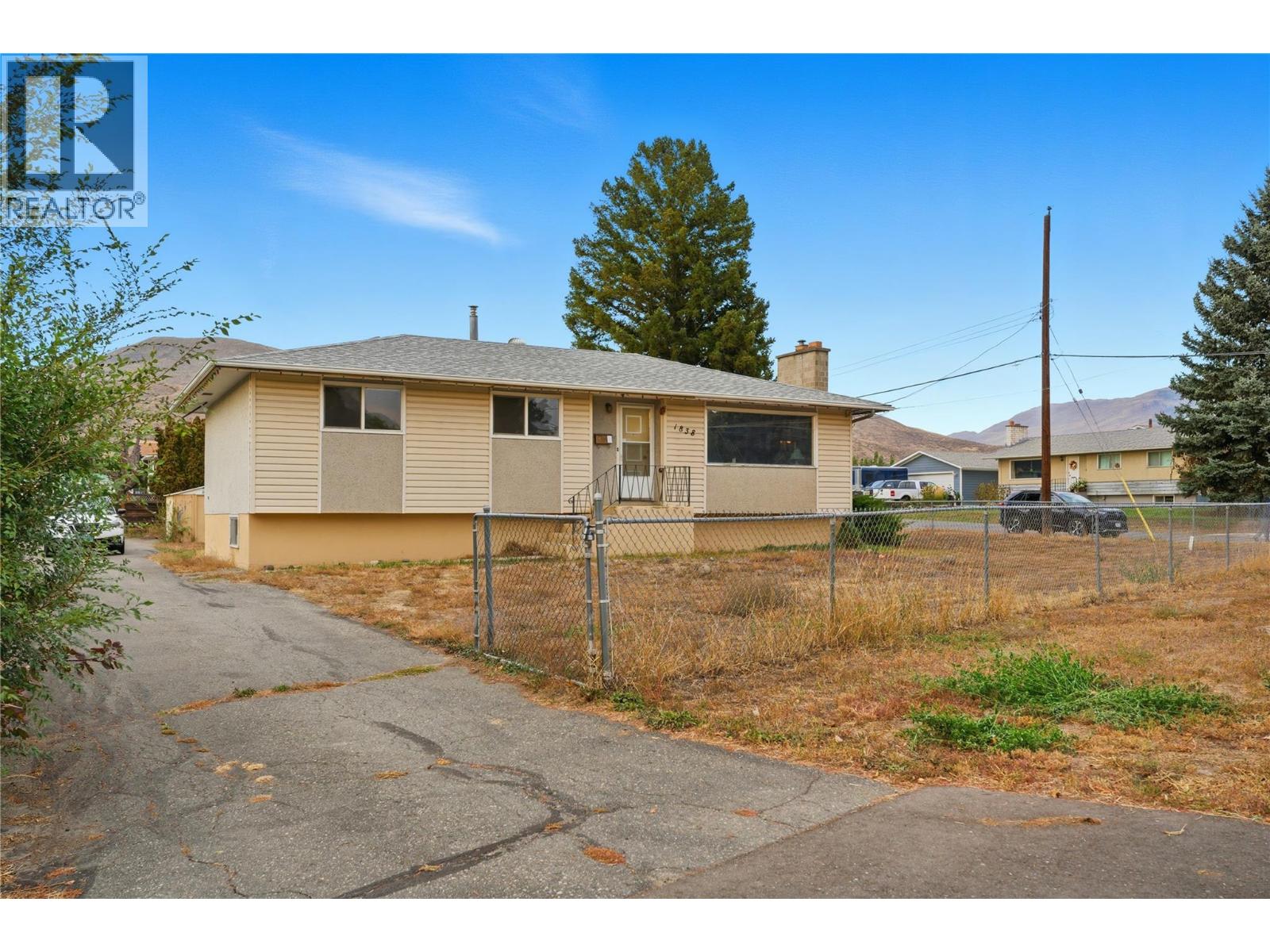 1838 Fleetwood Avenue, Kamloops, British Columbia  V2B 4S1 - Photo 1 - 10381863