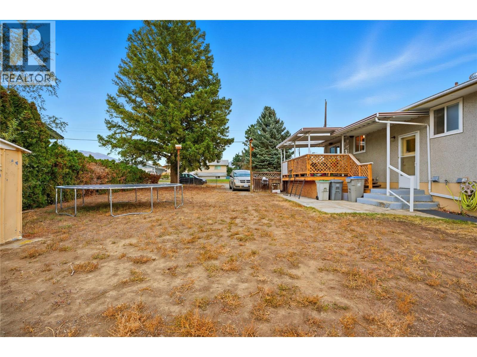 1838 Fleetwood Avenue, Kamloops, British Columbia  V2B 4S1 - Photo 3 - 10381863