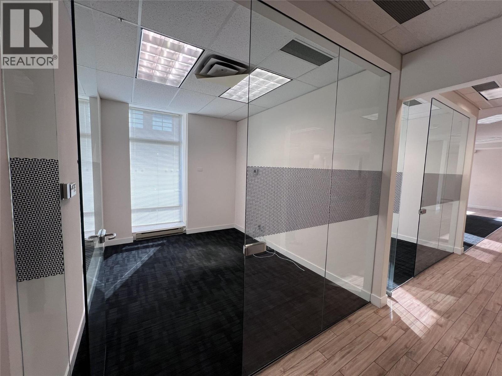 384 Bernard Avenue, Kelowna, British Columbia  V1Y 6N5 - Photo 7 - 10381726