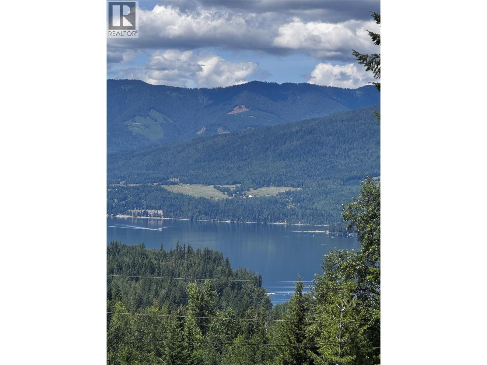 5036 Heritage Drive, Eagle Bay, British Columbia  V0E 1T0 - Photo 2 - 10381724