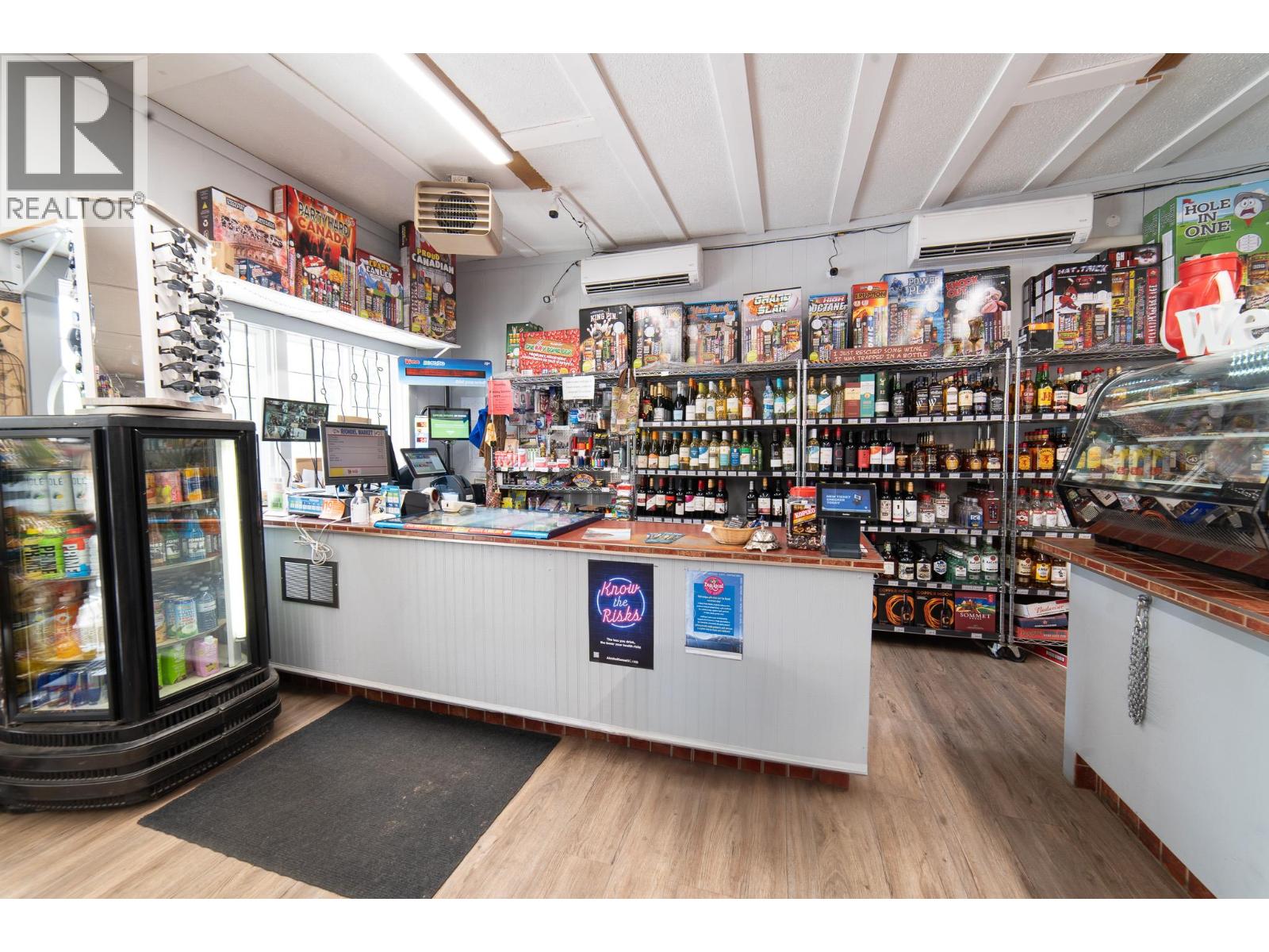 1504 Eastman Avenue, Riondel, British Columbia  V0B 2P0 - Photo 5 - 10381896