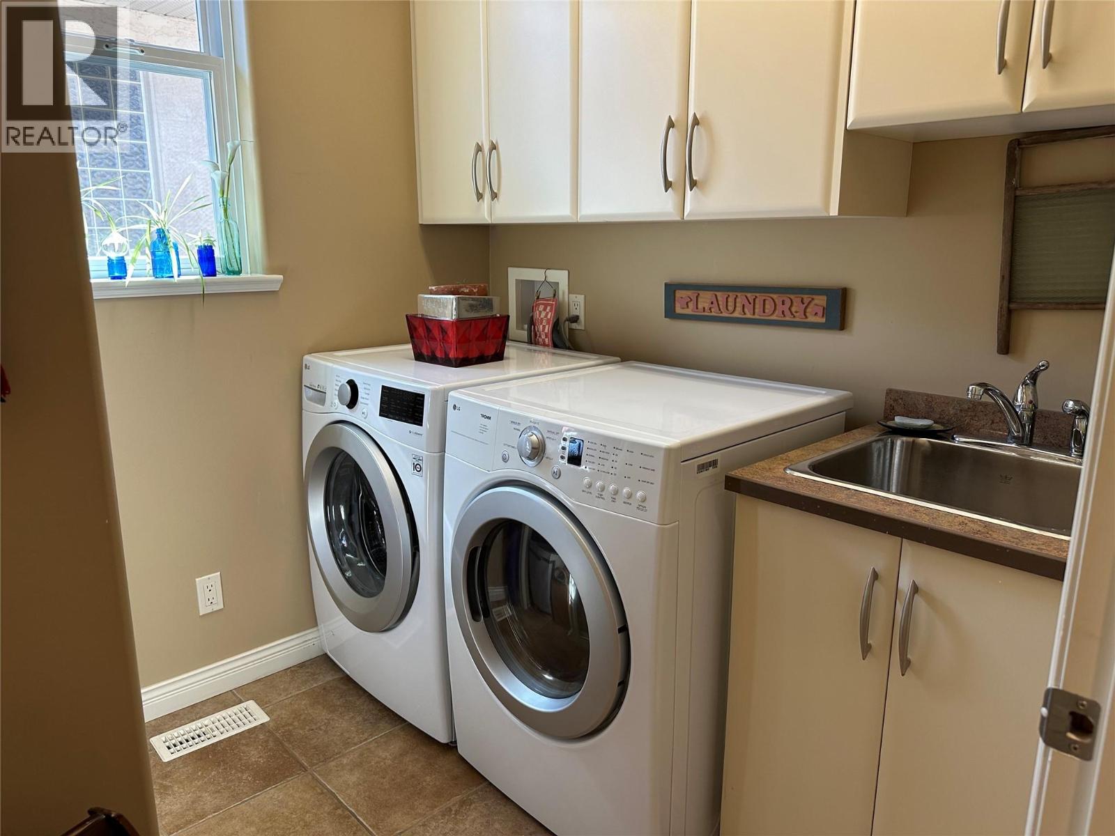 162 Willows Place, Oliver, British Columbia  V0H 1T4 - Photo 19 - 10381774