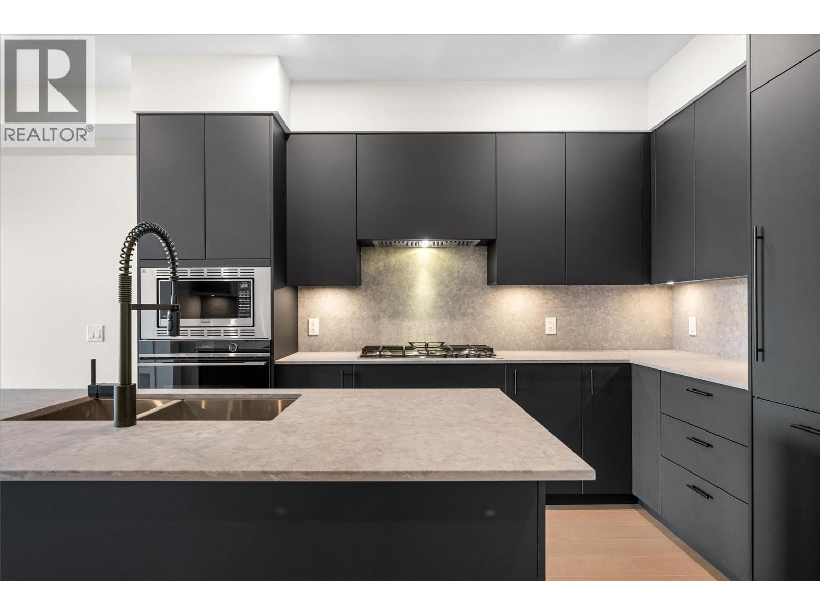 9654 Benchland Road Unit# 407, Lake Country, British Columbia  V4V 0A5 - Photo 11 - 10381698