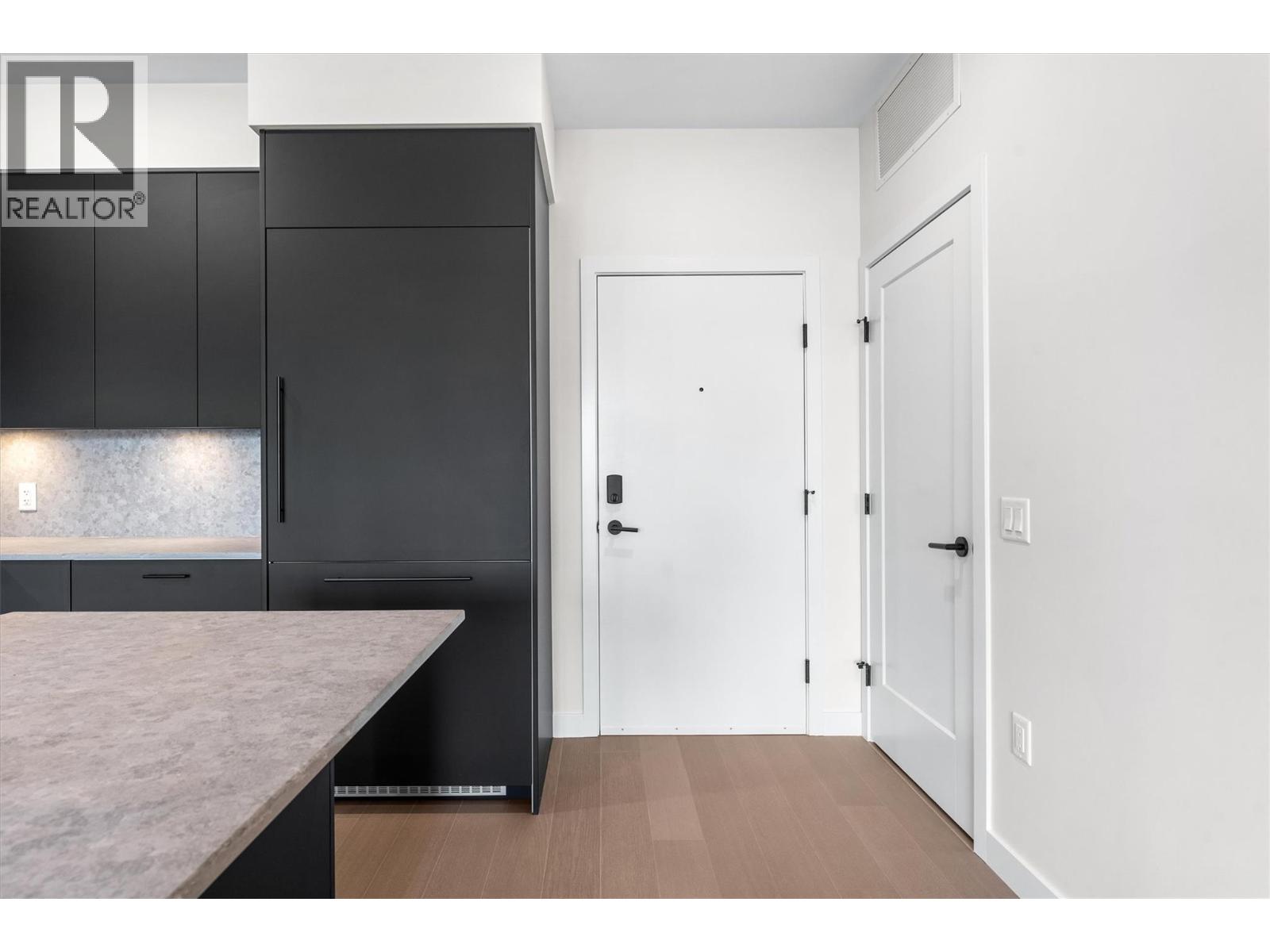 9654 Benchland Road Unit# 407, Lake Country, British Columbia  V4V 0A5 - Photo 5 - 10381698