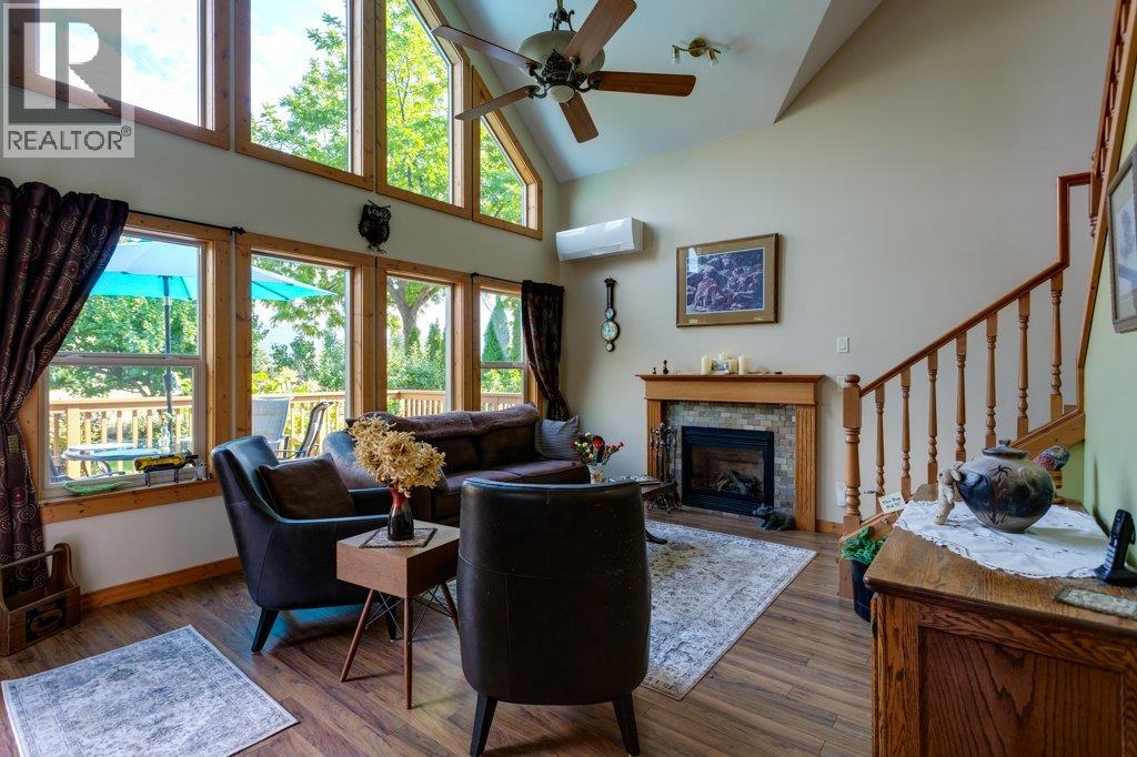 7331 Fintry Delta Road, Kelowna, British Columbia  V1Z 3V2 - Photo 12 - 10381687