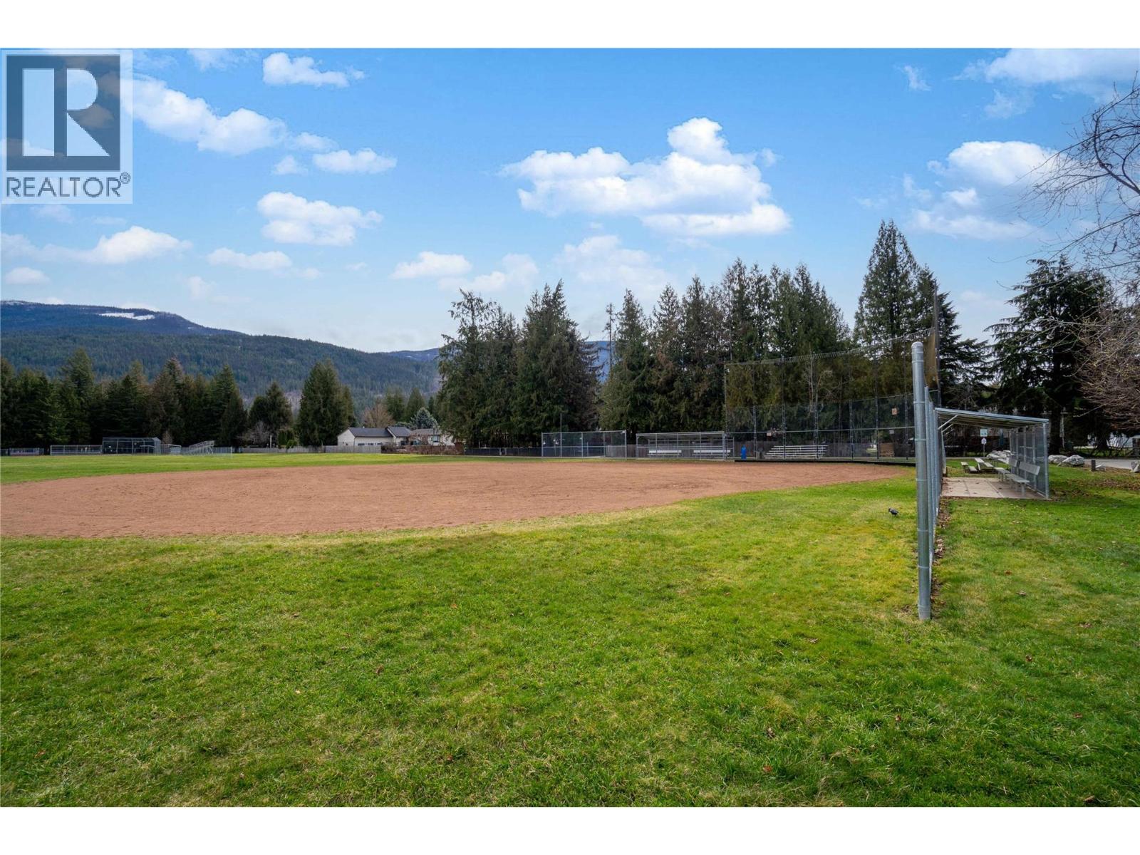 266 Sunset Drive, Sicamous, British Columbia  V0E 2V1 - Photo 43 - 10381684