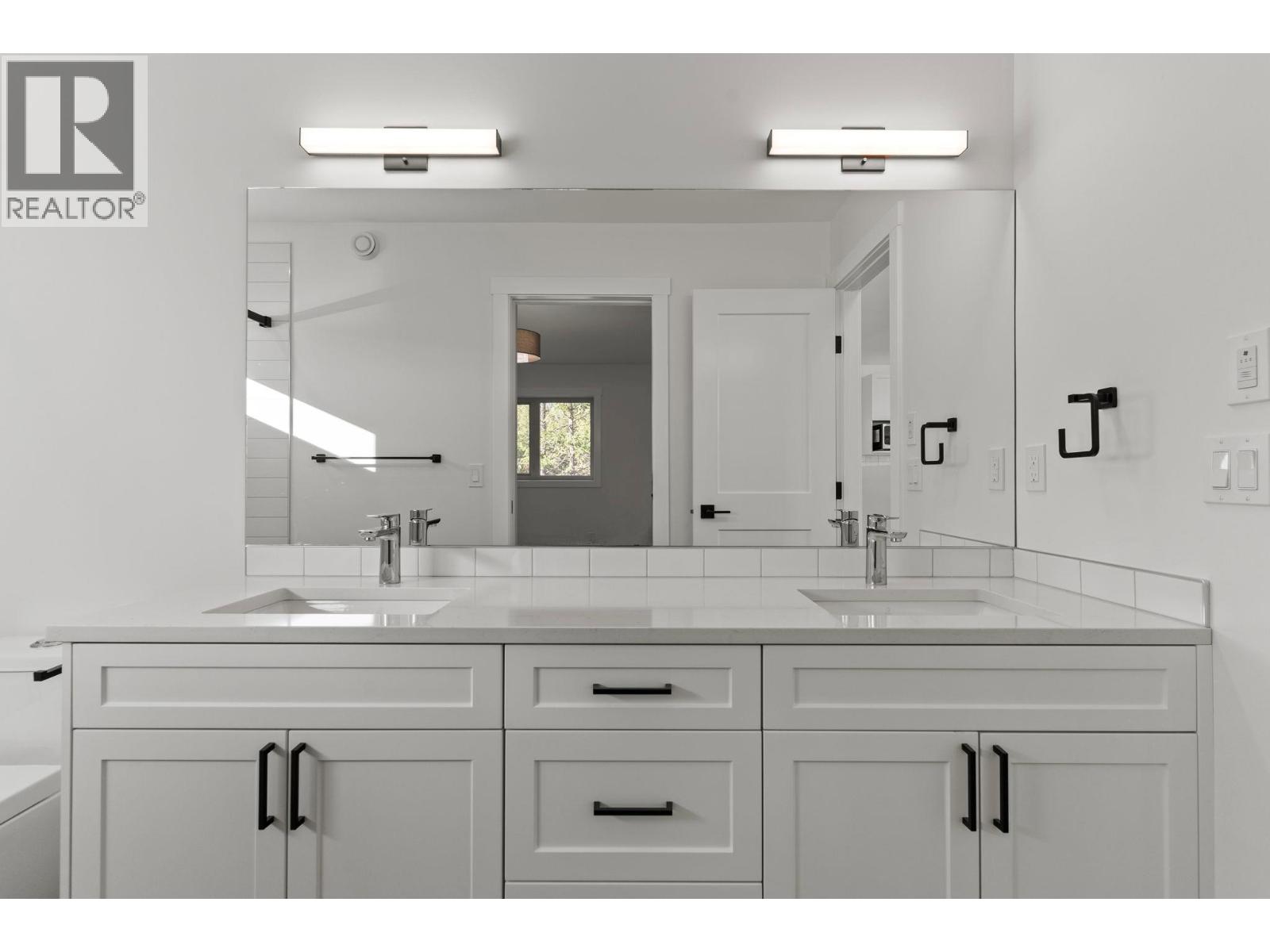 4926 Timber Ridge Road Unit# 50, Windermere, British Columbia  V0B 2L0 - Photo 16 - 10381680