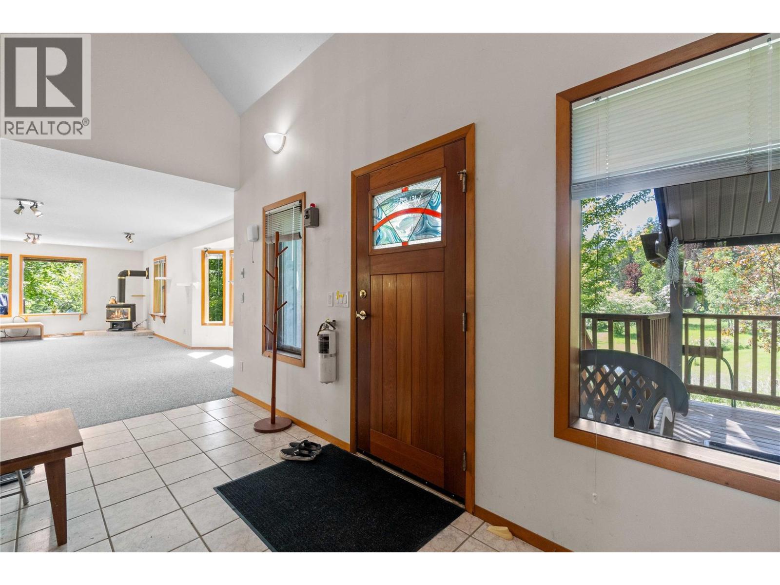 769 & 771 Gardom Lake Road, Enderby, British Columbia  V4Y 4H8 - Photo 12 - 10381644