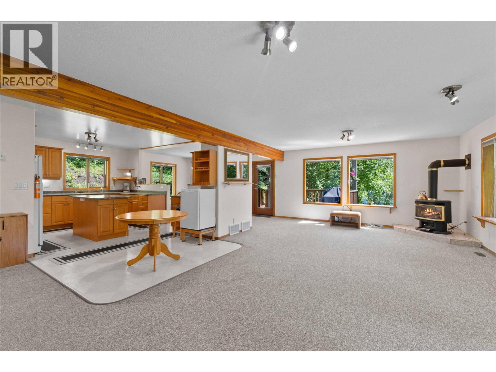 769 & 771 Gardom Lake Road, Enderby, British Columbia  V4Y 4H8 - Photo 14 - 10381644