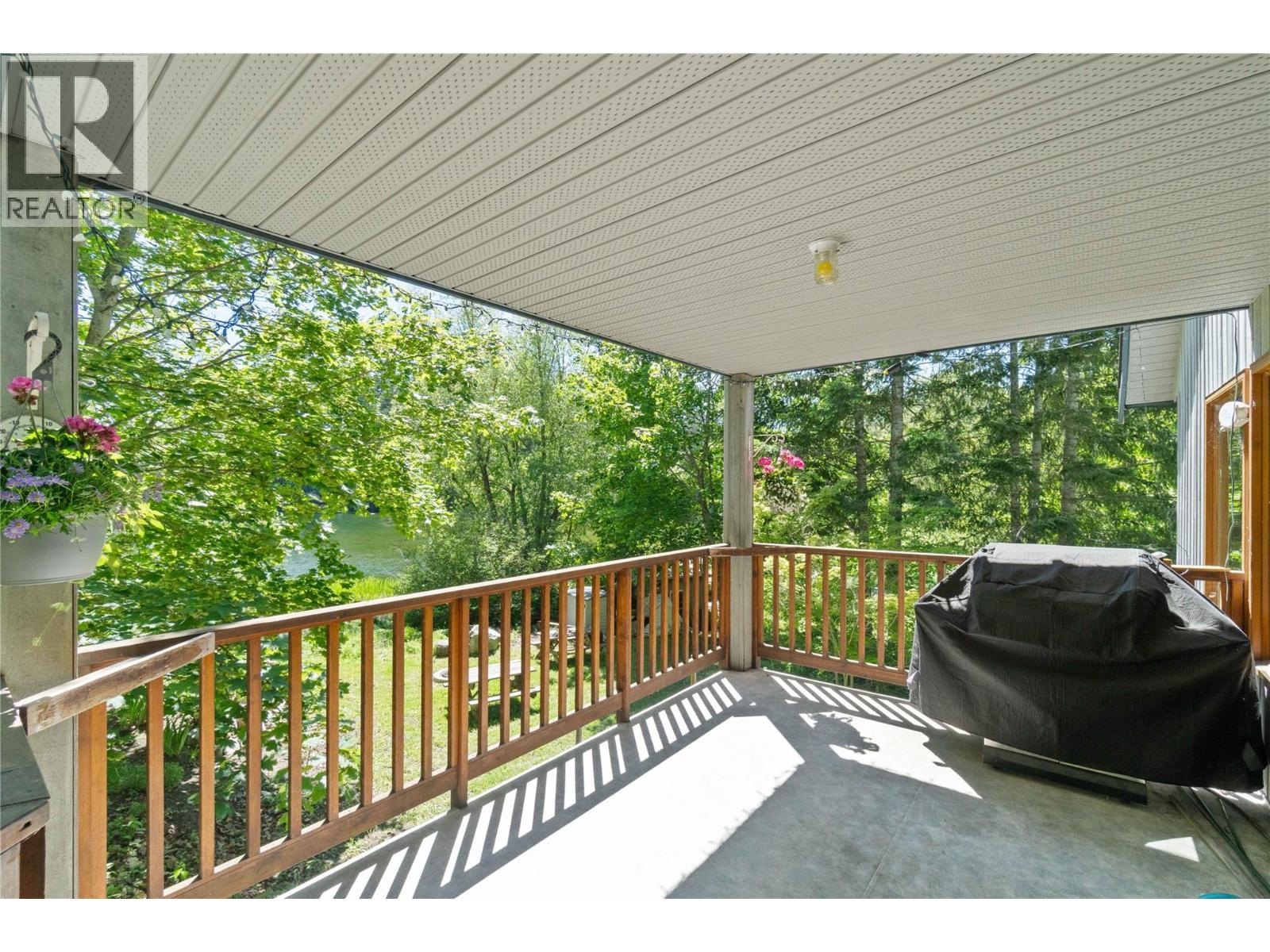 769 & 771 Gardom Lake Road, Enderby, British Columbia  V4Y 4H8 - Photo 20 - 10381644