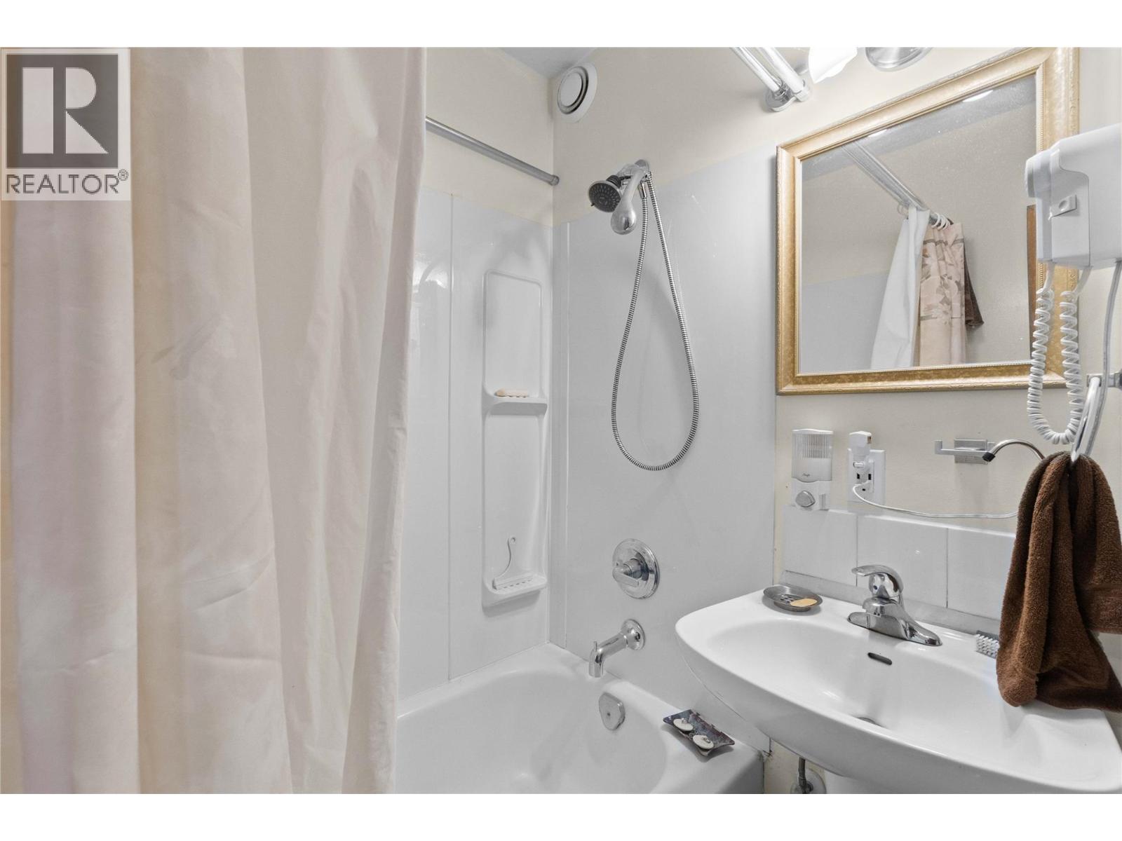 769 & 771 Gardom Lake Road, Enderby, British Columbia  V4Y 4H8 - Photo 36 - 10381644