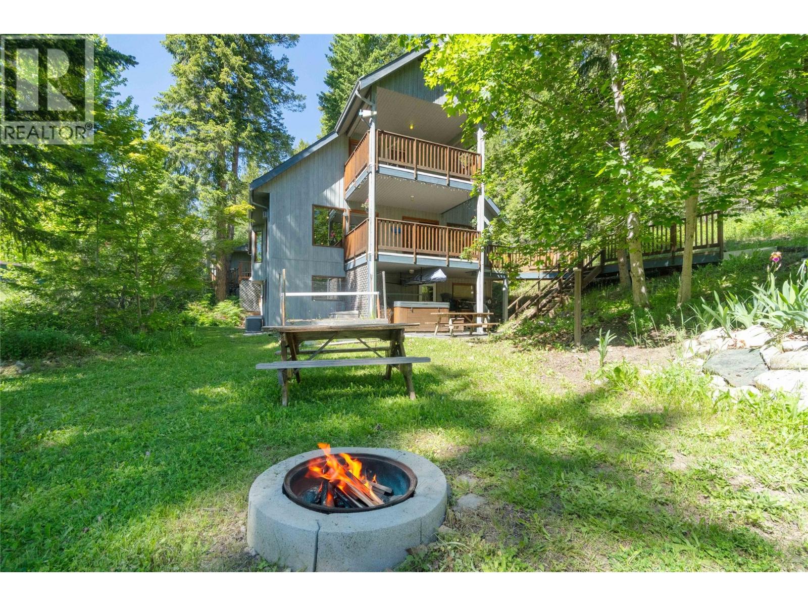 769 & 771 Gardom Lake Road, Enderby, British Columbia  V4Y 4H8 - Photo 7 - 10381644