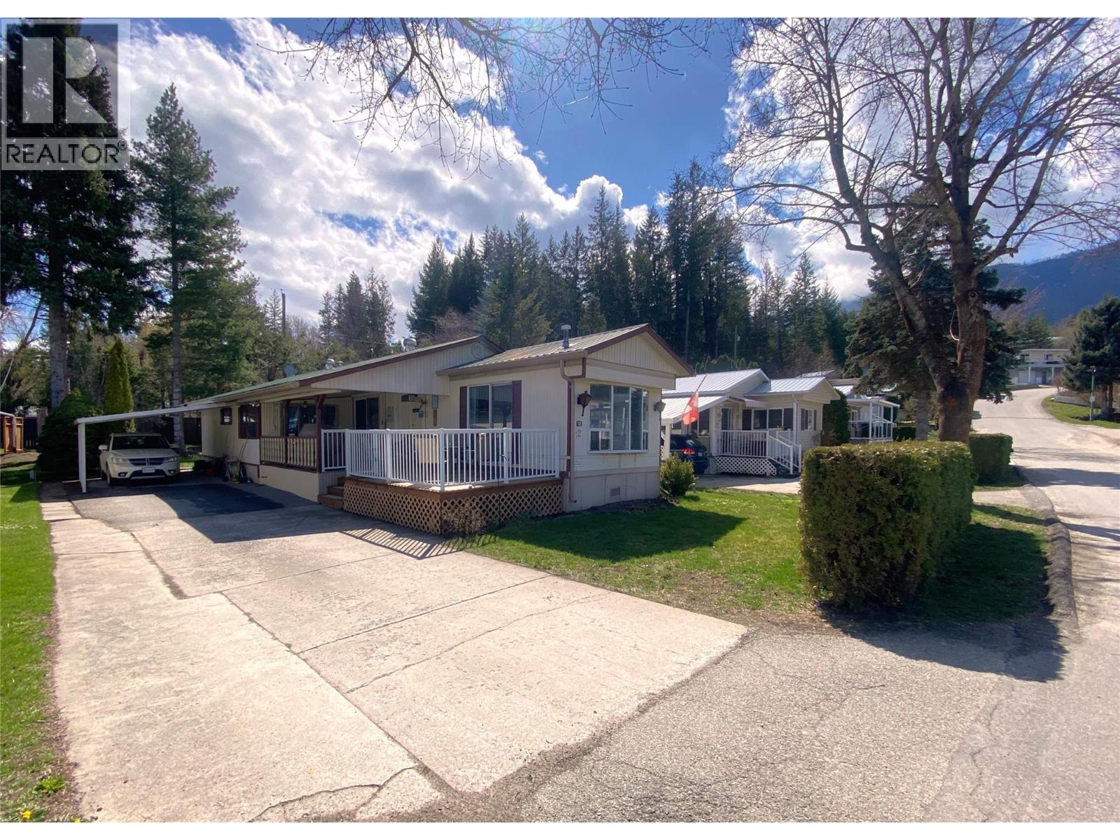 2932 Buckley Road Unit# 12, Sorrento, British Columbia  V0E 2W0 - Photo 3 - 10381081