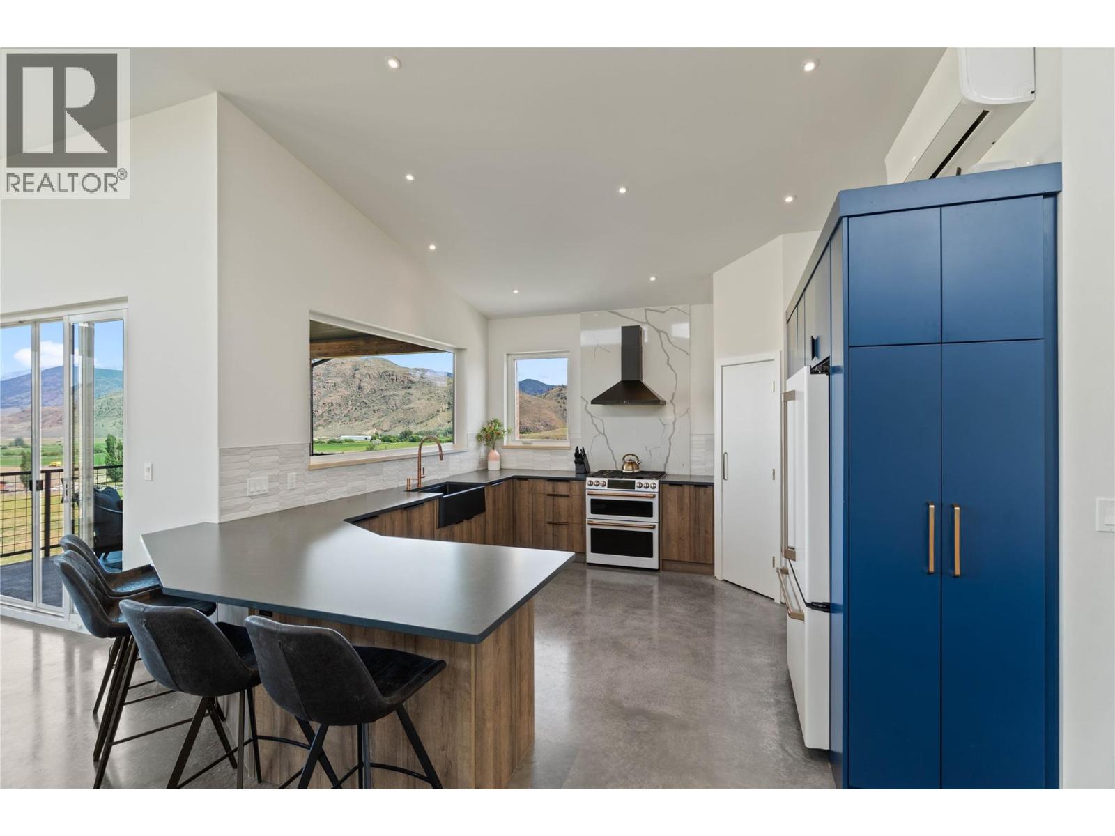 5604 Rodeo Drive, Kamloops, British Columbia  V1S 2A3 - Photo 7 - 10381610