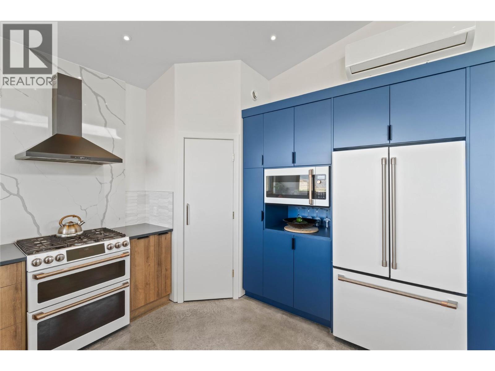 5604 Rodeo Drive, Kamloops, British Columbia  V1S 2A3 - Photo 9 - 10381610