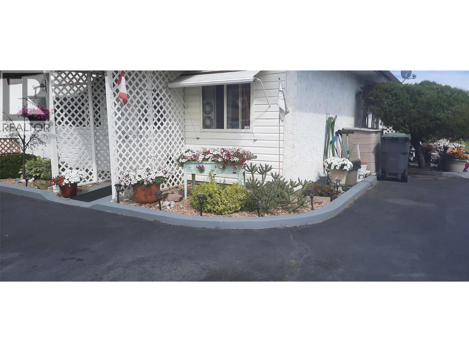 5862 Airport Street Unit# 8, Oliver, British Columbia  V0H 1T0 - Photo 28 - 10381349