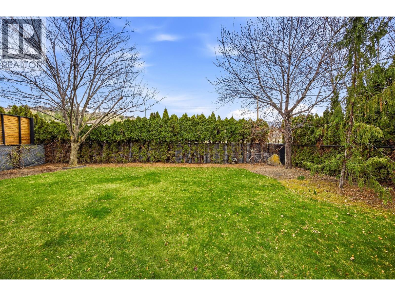 647 Peridot Place, Kelowna, British Columbia  V1W 5E7 - Photo 57 - 10377108