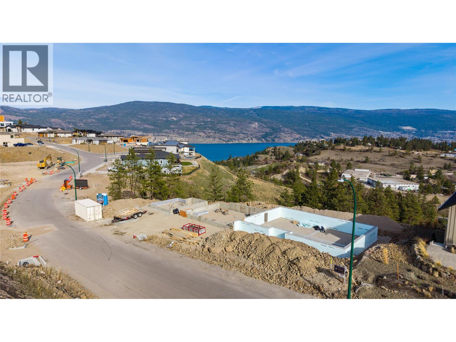 17587 Sanborn Street, Summerland, British Columbia  V0H 1Z3 - Photo 1 - 10381892
