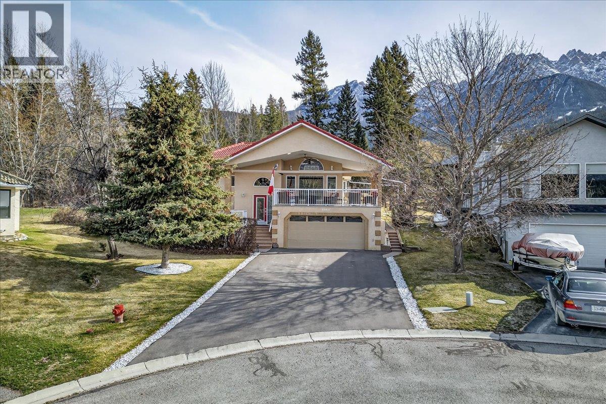 4885 Carnoustie Place, Fairmont Hot Springs, British Columbia  V0B 1L1 - Photo 1 - 10381509