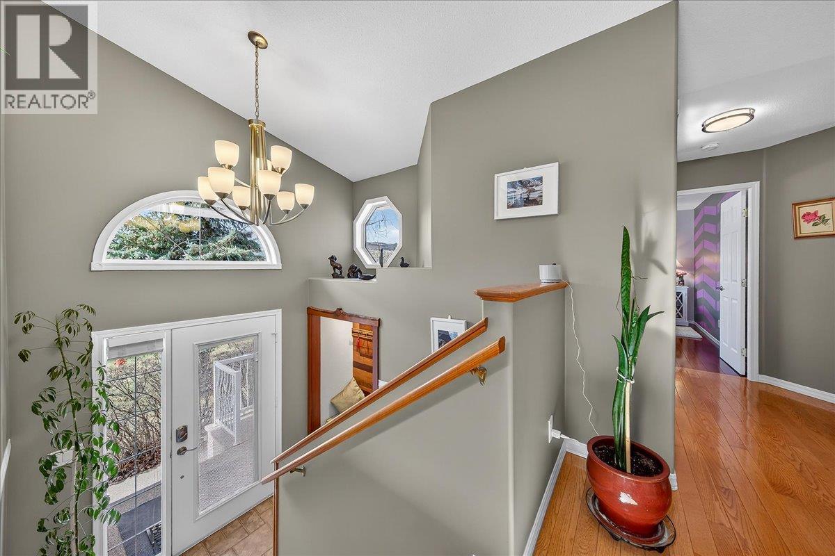 4885 Carnoustie Place, Fairmont Hot Springs, British Columbia  V0B 1L1 - Photo 7 - 10381509