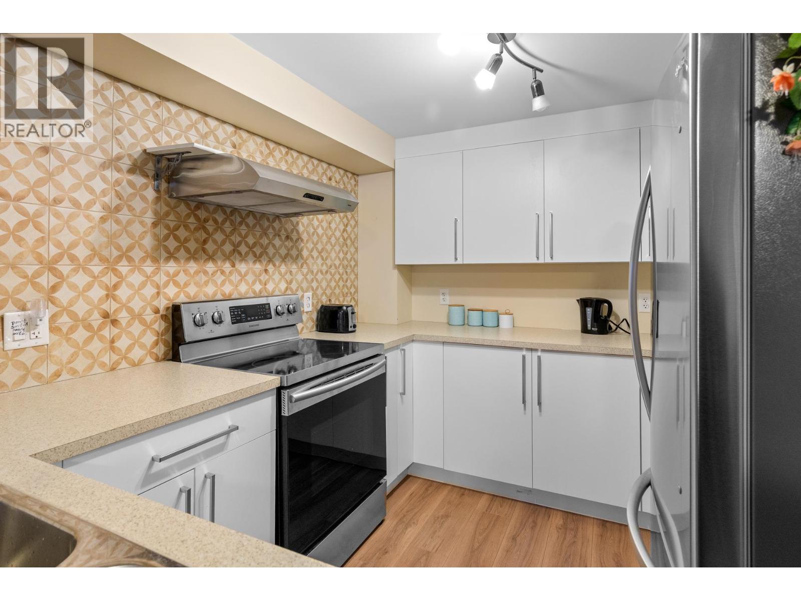 1084 Westside Road S, West Kelowna, British Columbia  V1Z 3S1 - Photo 23 - 10380624