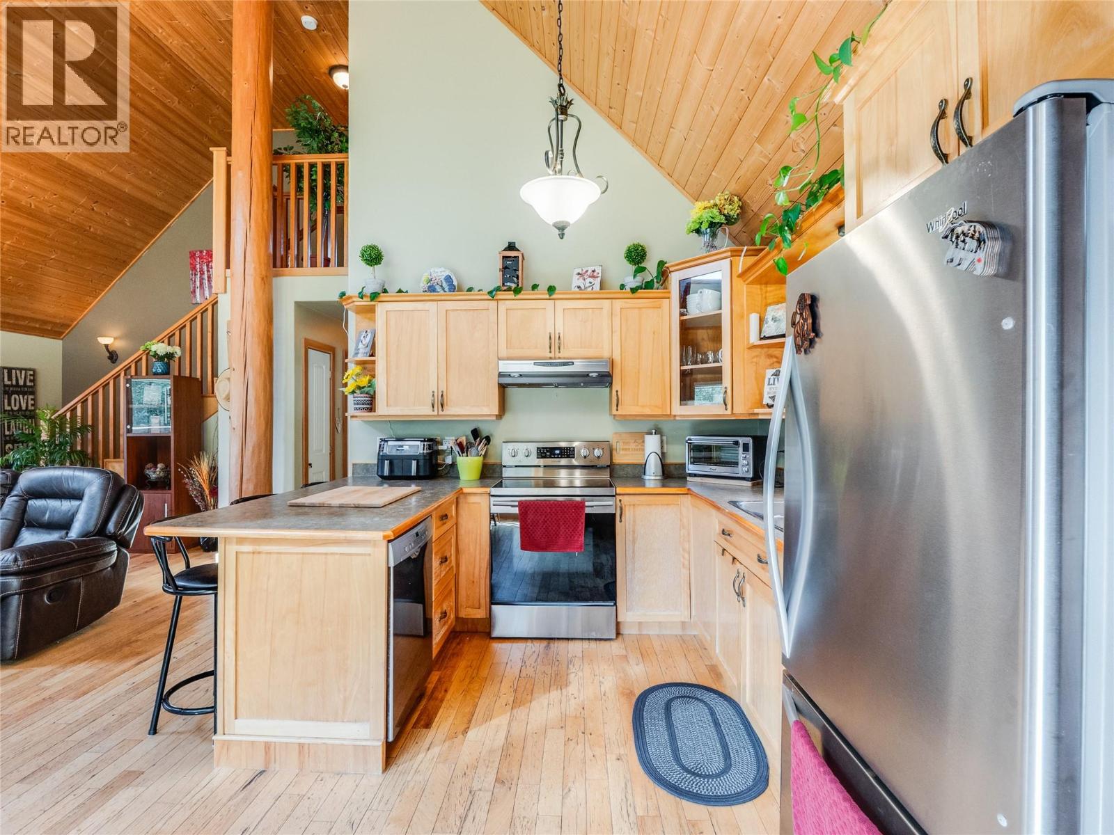 955 Cedar Brae Road, Castlegar, British Columbia  V1N 4R5 - Photo 23 - 10381543