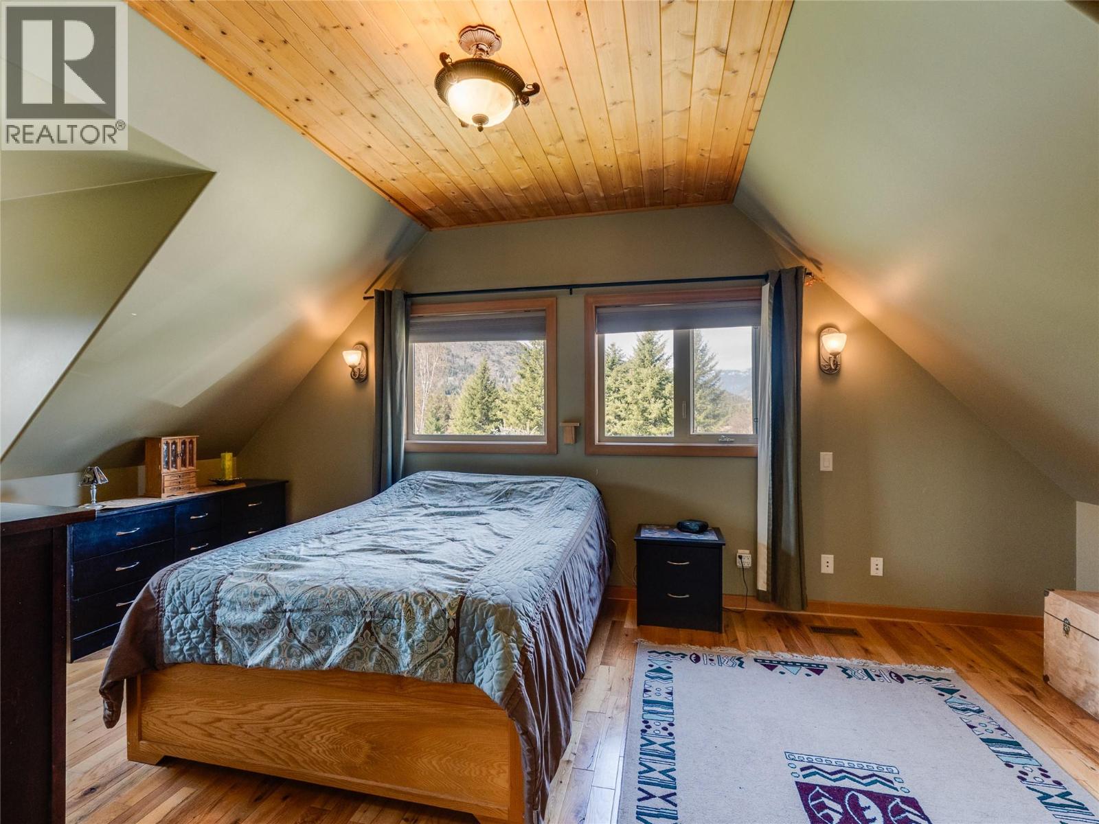 955 Cedar Brae Road, Castlegar, British Columbia  V1N 4R5 - Photo 42 - 10381543