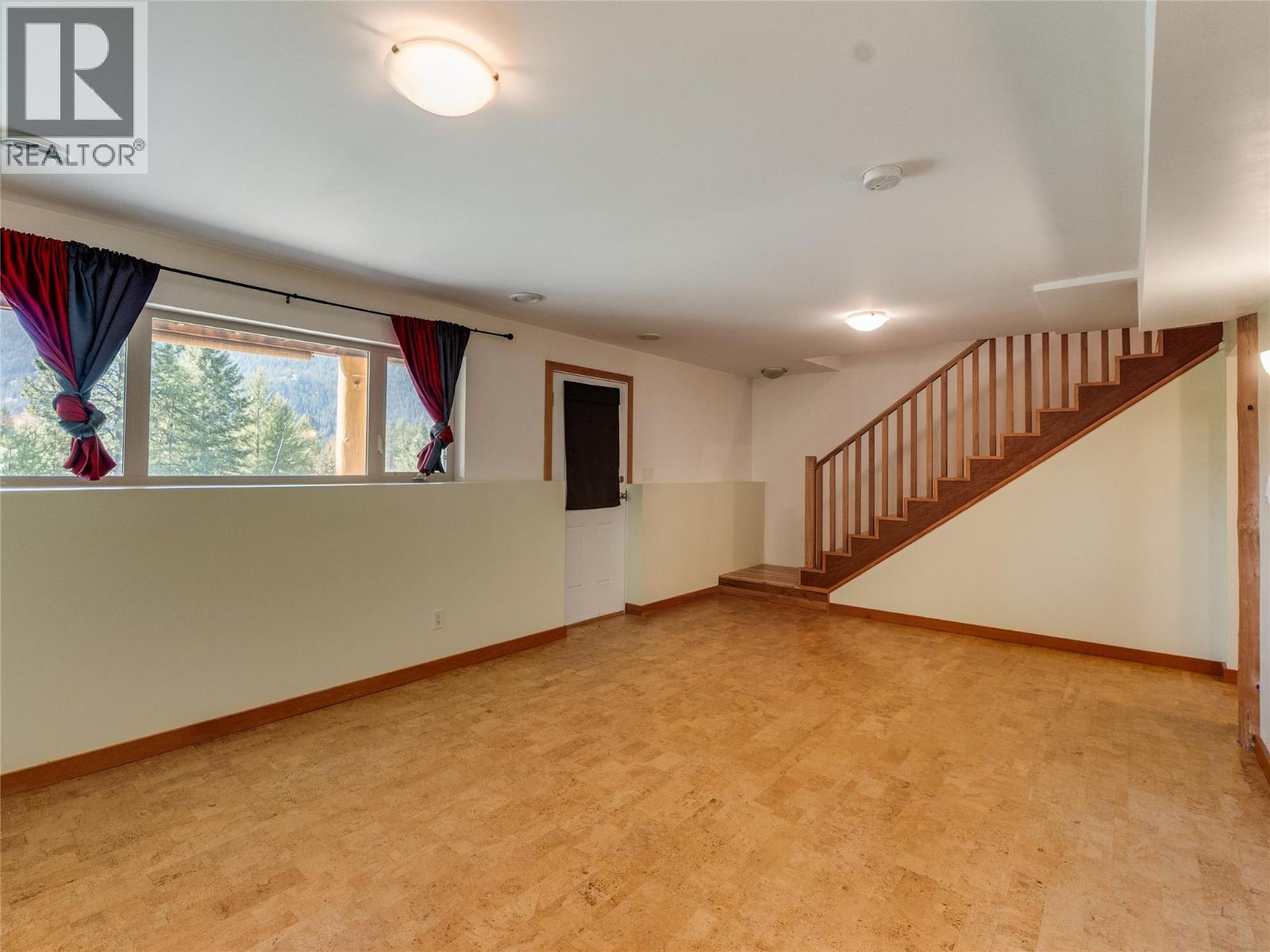 955 Cedar Brae Road, Castlegar, British Columbia  V1N 4R5 - Photo 48 - 10381543