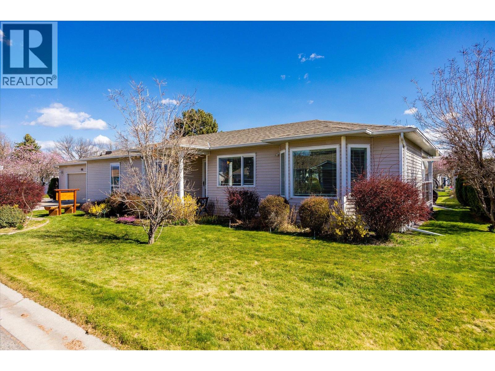 1255 Raymer Avenue Unit# 493, Kelowna, British Columbia  V1W 3S3 - Photo 3 - 10381413