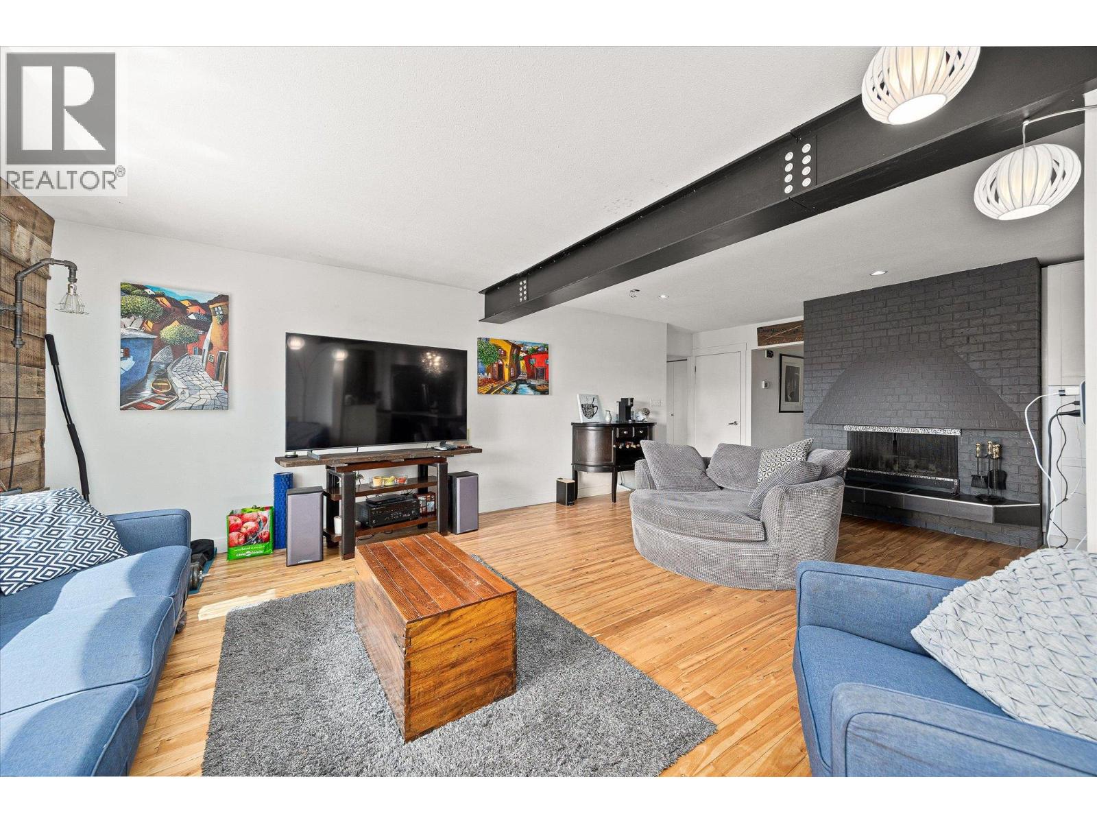 15 Bello Road, Kelowna, British Columbia  V1V 1B9 - Photo 3 - 10381061