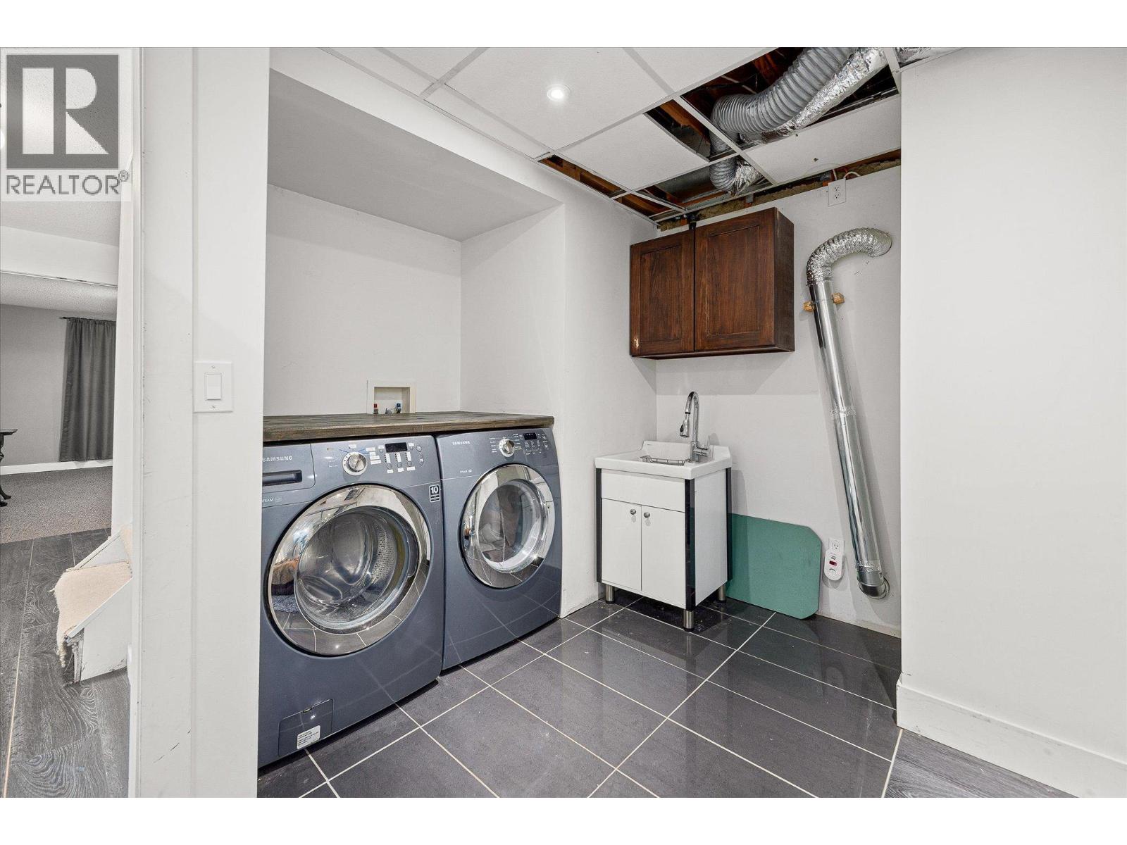 15 Bello Road, Kelowna, British Columbia  V1V 1B9 - Photo 30 - 10381061