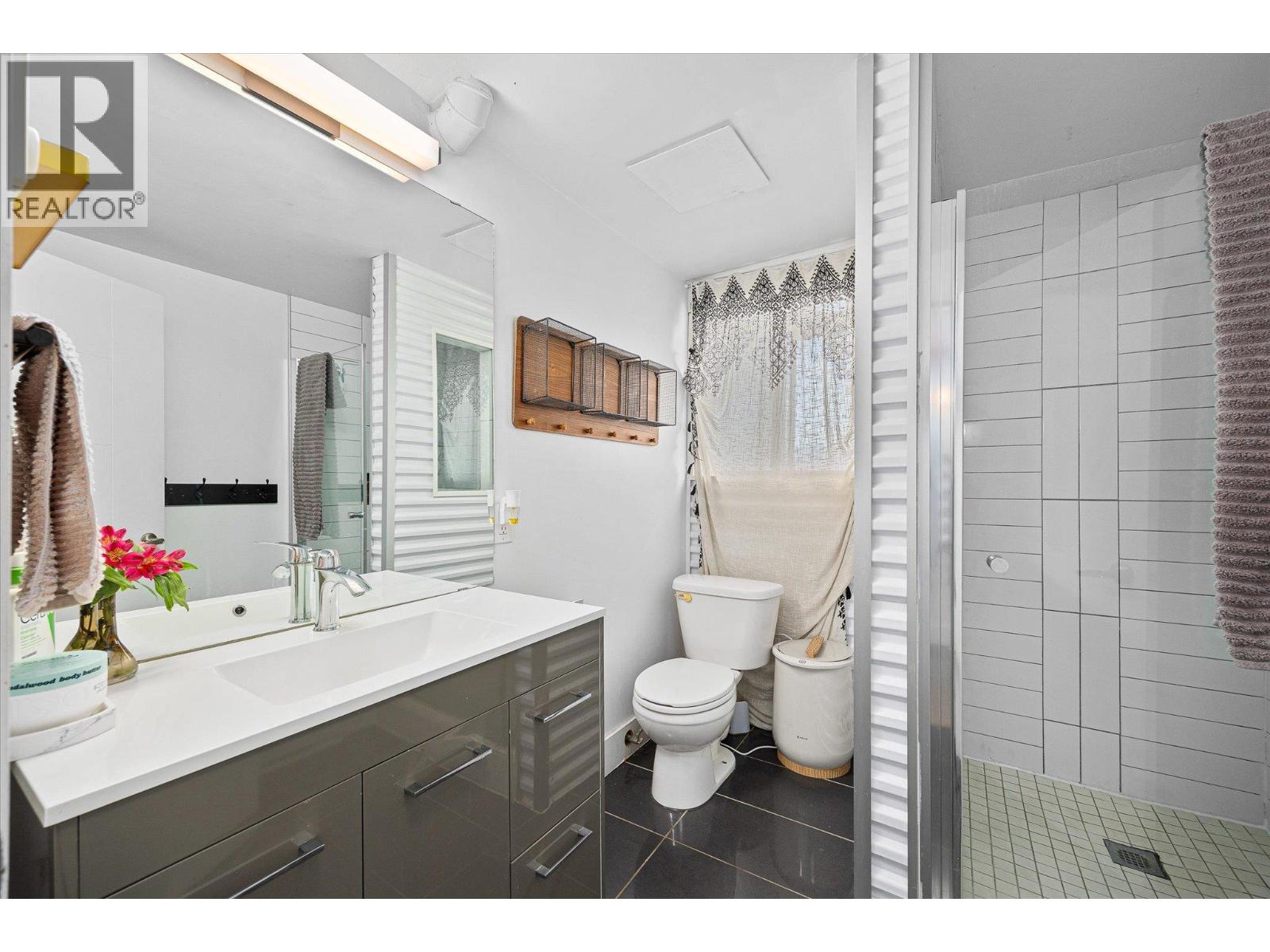 15 Bello Road, Kelowna, British Columbia  V1V 1B9 - Photo 40 - 10381061