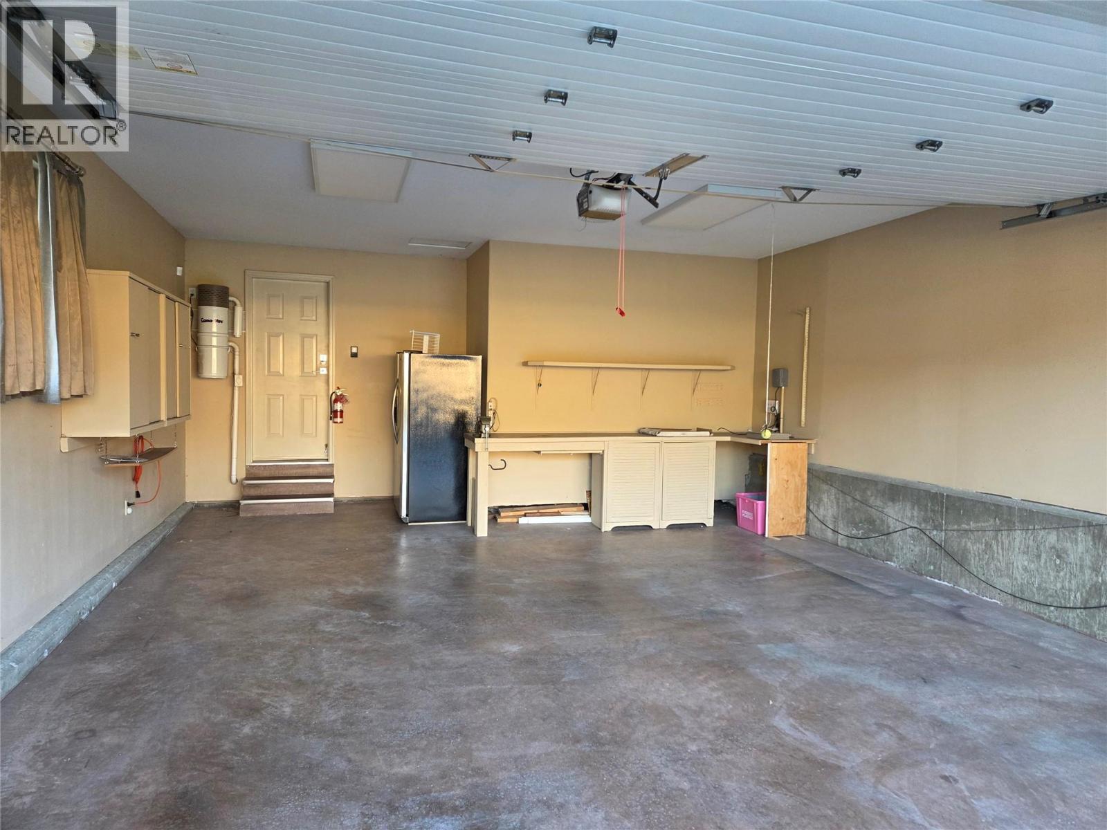 2149 Capistrano Drive, Kelowna, British Columbia  V1V 2A3 - Photo 41 - 10381122