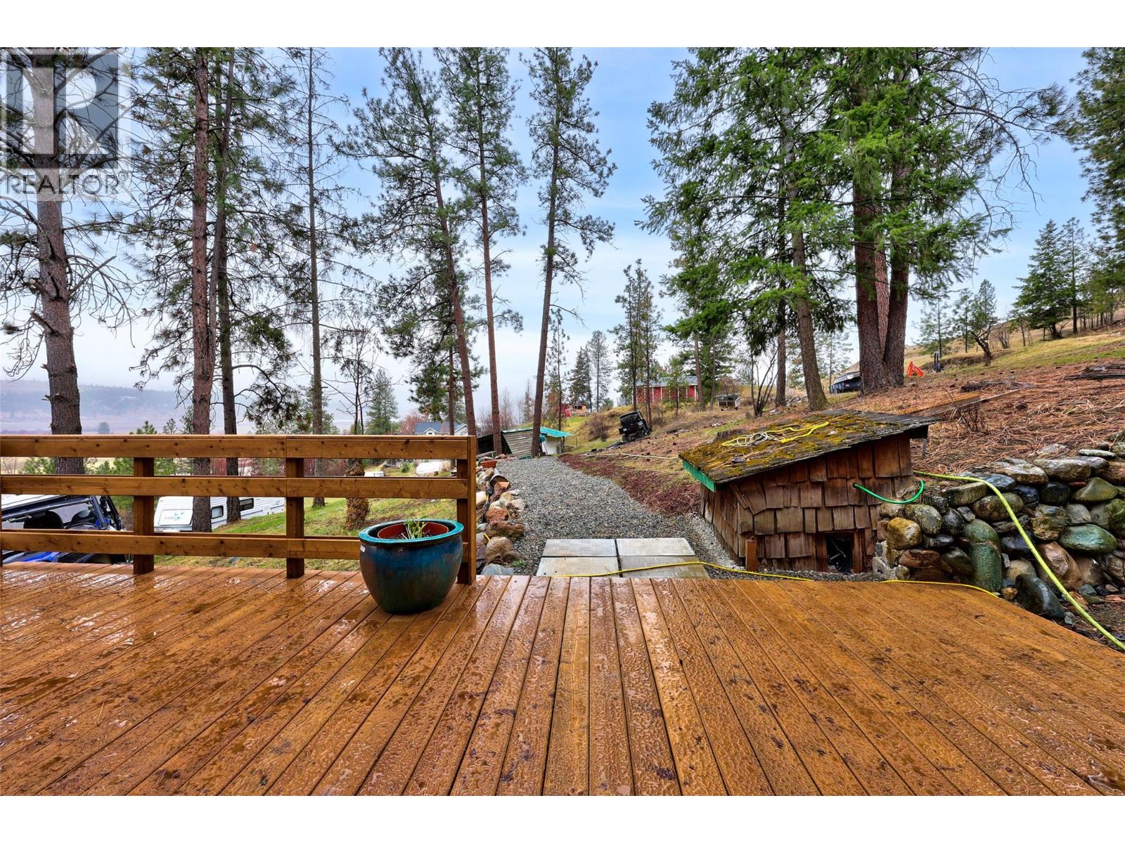 7050 Westsyde Road, Kamloops, British Columbia  V2C 1Z3 - Photo 23 - 10381910