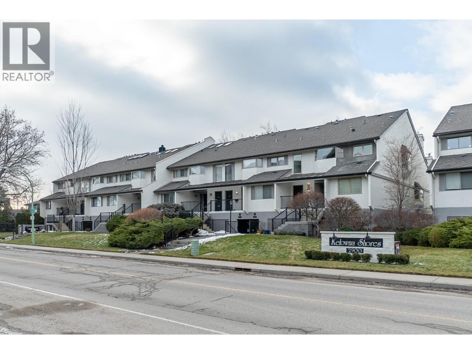 2900 Abbott Street Unit# 312, Kelowna, British Columbia  V1Y 1G6 - Photo 4 - 10381590