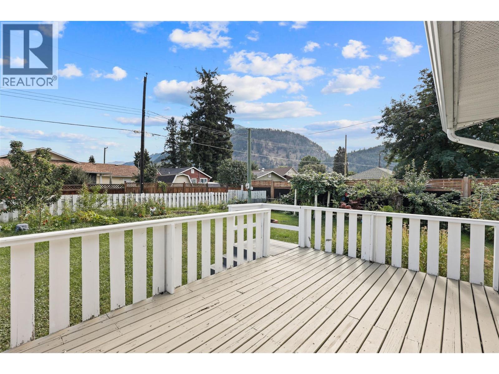 315 Pine Street, Chase, British Columbia  V0E 1M0 - Photo 26 - 10381557