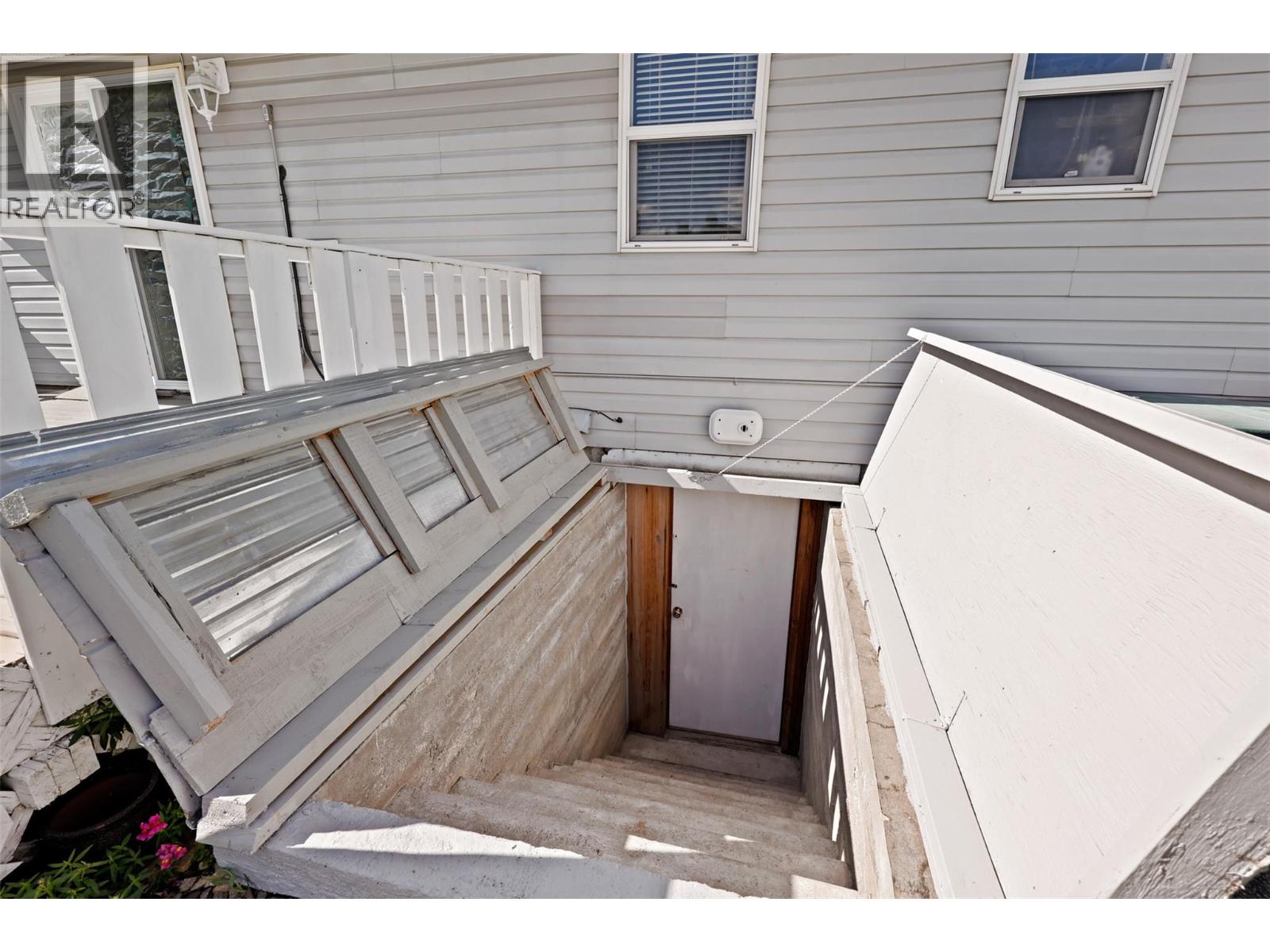 315 Pine Street, Chase, British Columbia  V0E 1M0 - Photo 34 - 10381557