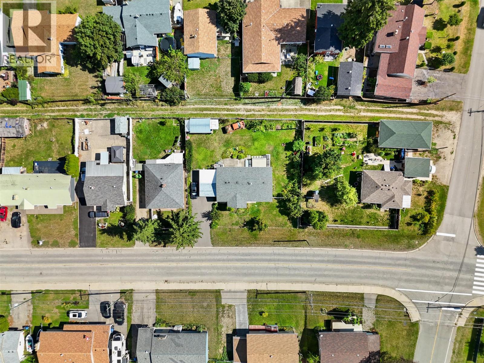 315 Pine Street, Chase, British Columbia  V0E 1M0 - Photo 40 - 10381557