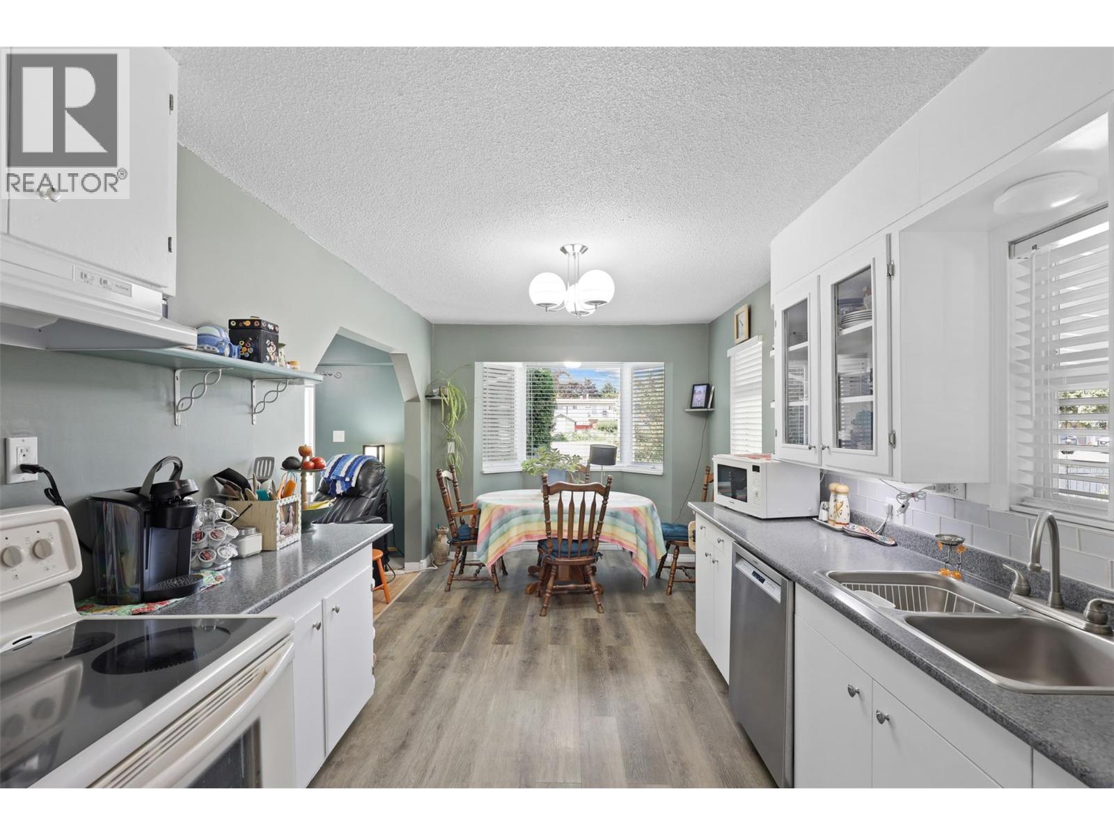 315 Pine Street, Chase, British Columbia  V0E 1M0 - Photo 8 - 10381557