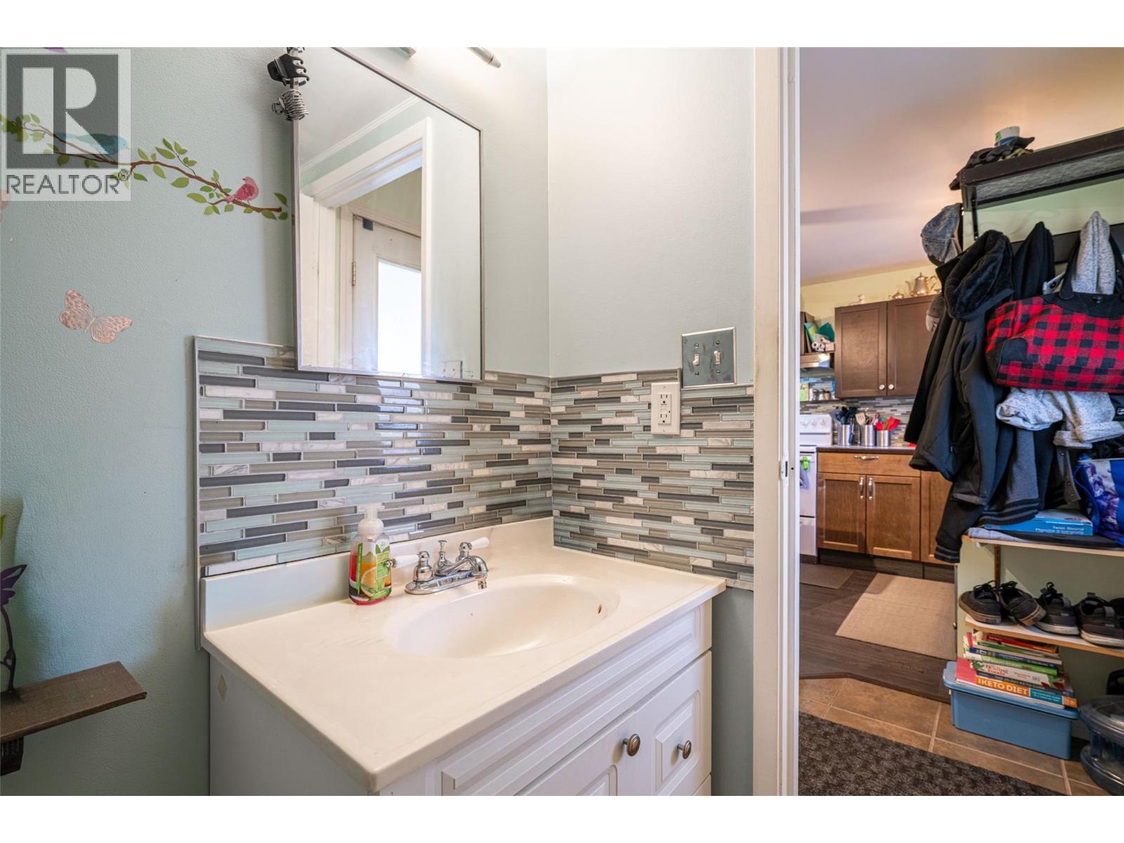 1816 43 Street, Vernon, British Columbia  V1T 6W8 - Photo 16 - 10381354