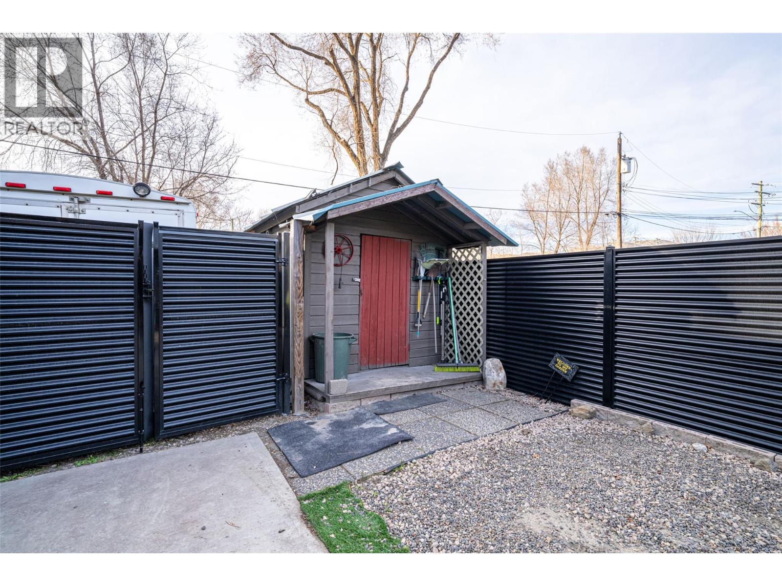 1816 43 Street, Vernon, British Columbia  V1T 6W8 - Photo 34 - 10381354