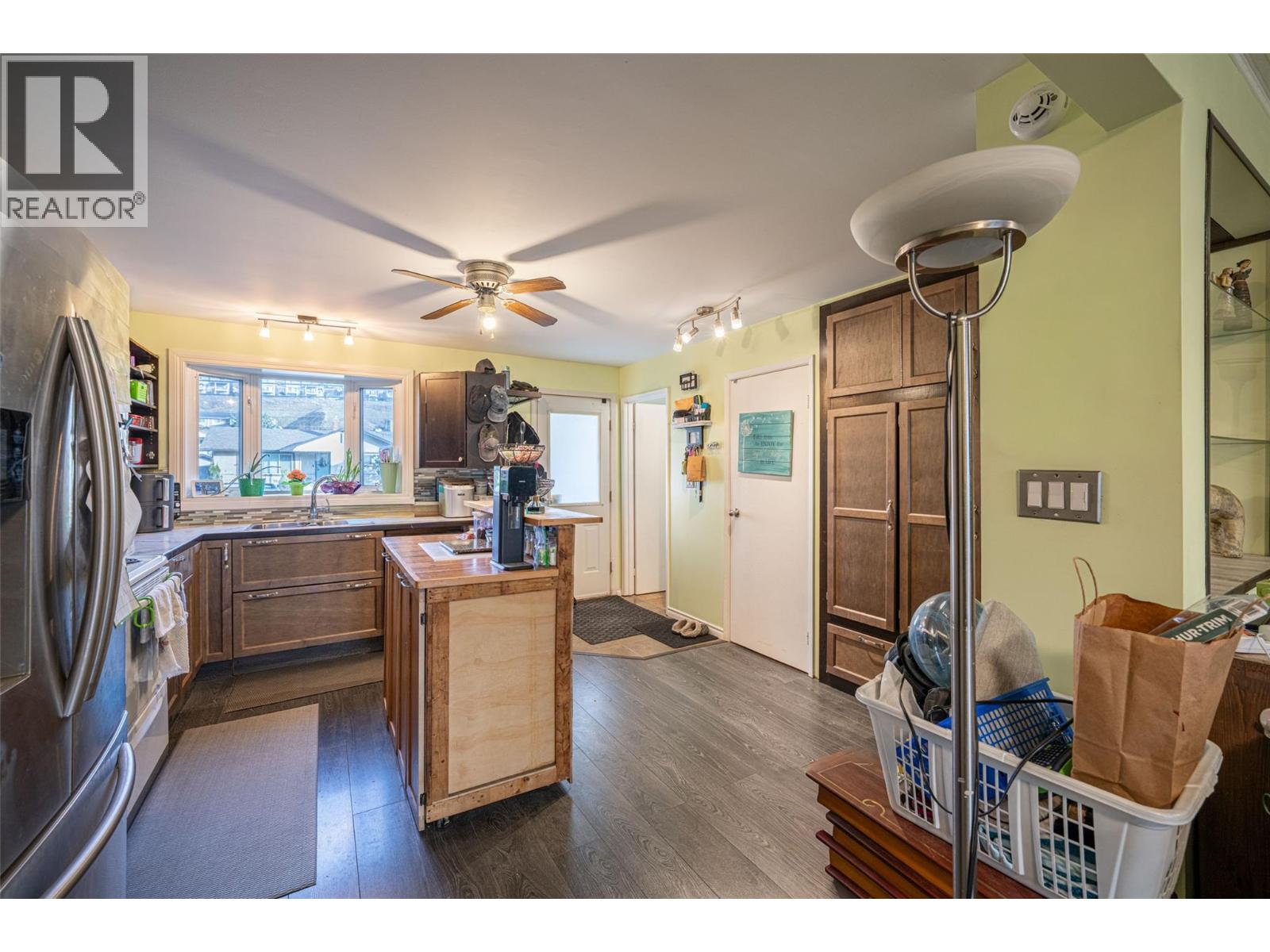 1816 43 Street, Vernon, British Columbia  V1T 6W8 - Photo 8 - 10381354