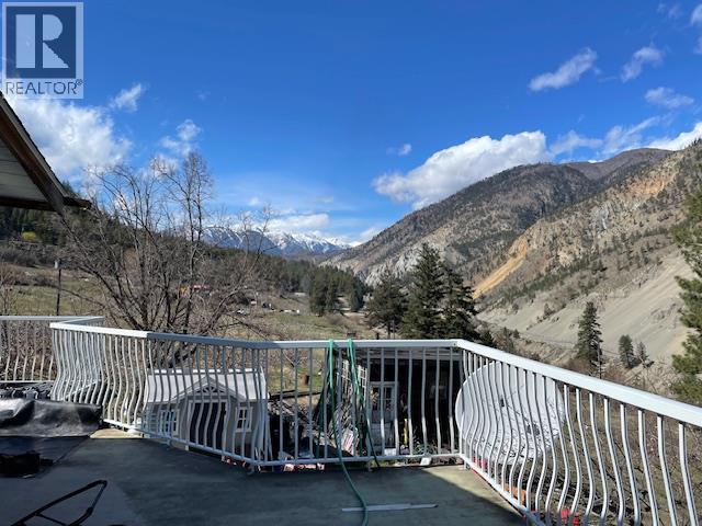 1609 Trans Canada Highway, Lytton, British Columbia  V0K 1Z0 - Photo 1 - 10381947