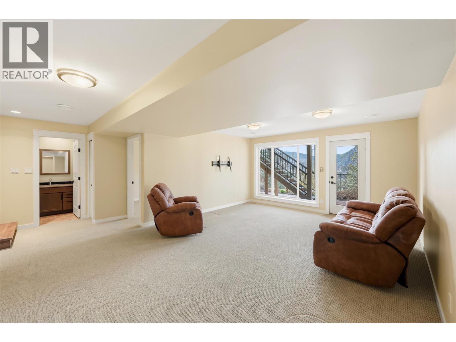 4400 Mclean Creek Road Unit# 109, Okanagan Falls, British Columbia  V0H 1R5 - Photo 36 - 10381856