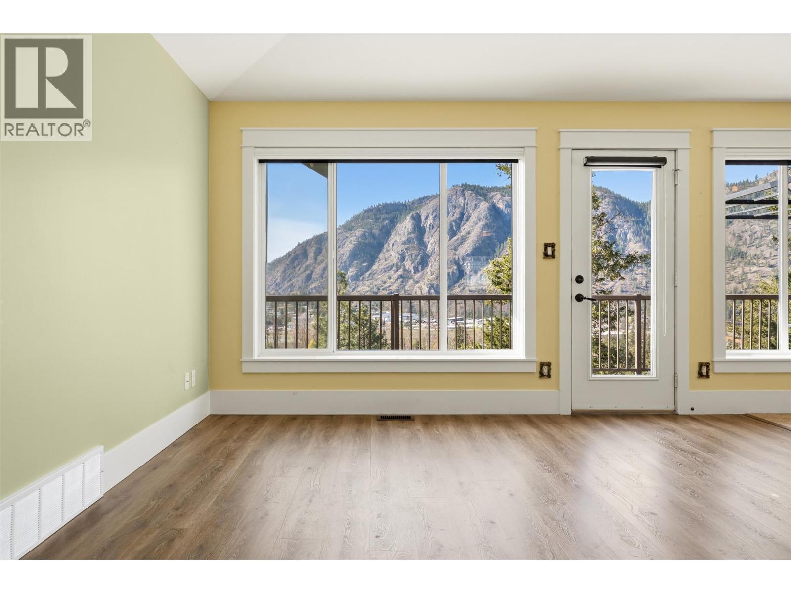 4400 Mclean Creek Road Unit# 109, Okanagan Falls, British Columbia  V0H 1R5 - Photo 7 - 10381856
