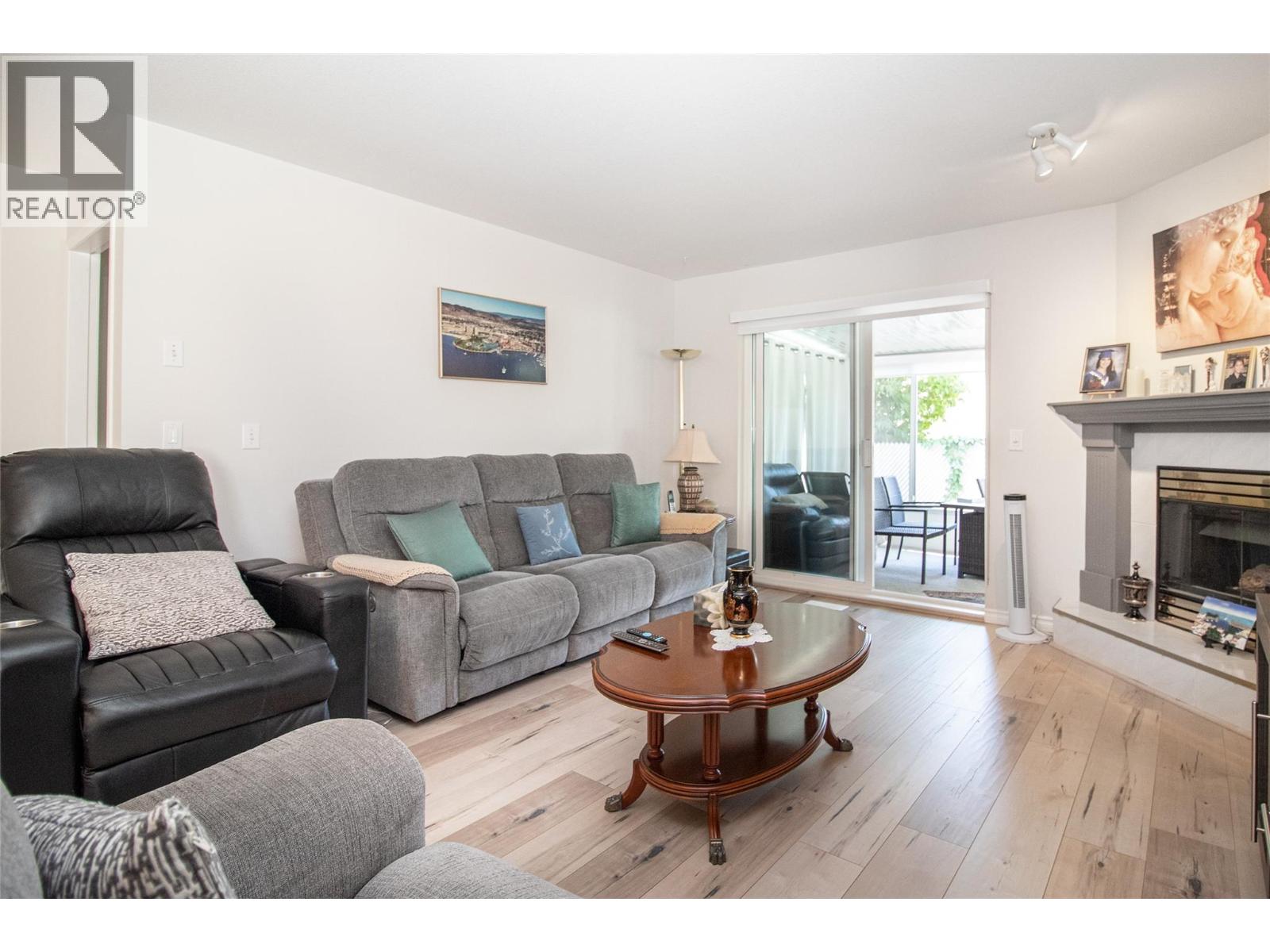 1874 Parkview Crescent Unit# 25, Kelowna, British Columbia  V1X 7G6 - Photo 3 - 10381920