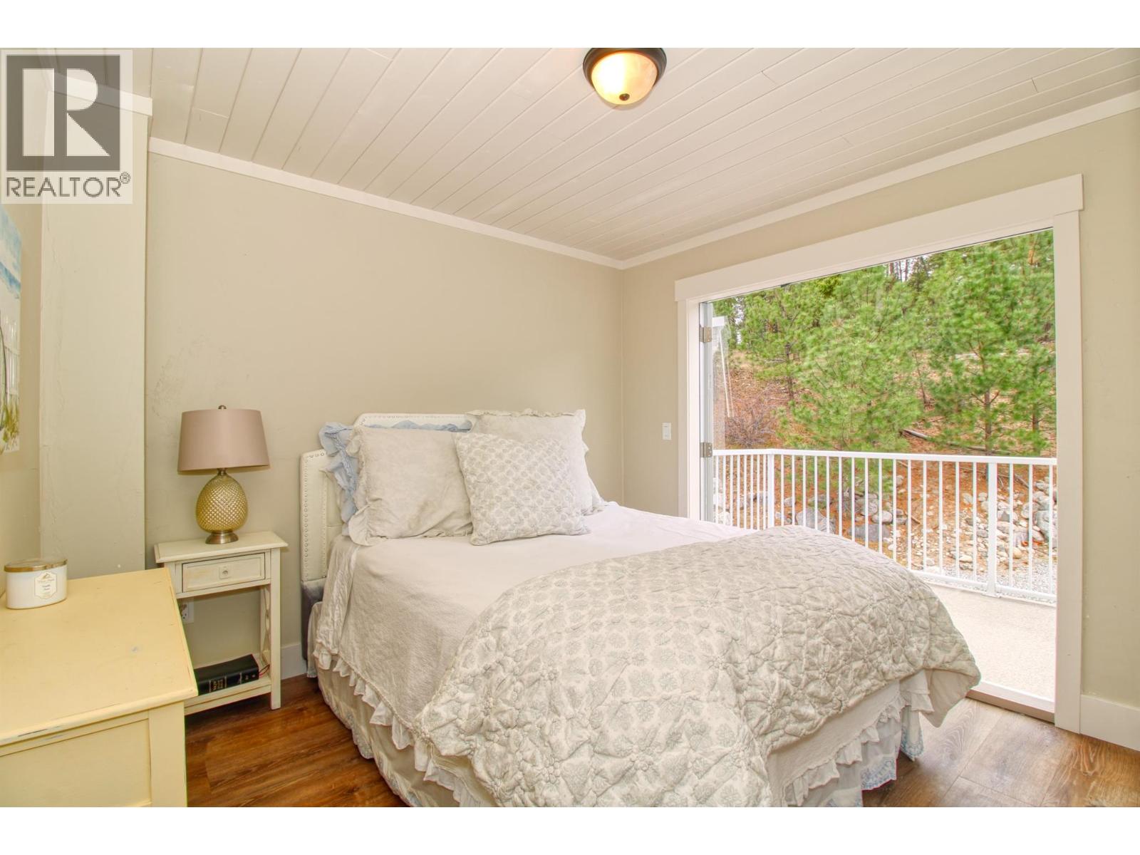 6746 Marbella Loop Unit# 304, Kelowna, British Columbia  V1Z 3R8 - Photo 14 - 10381875