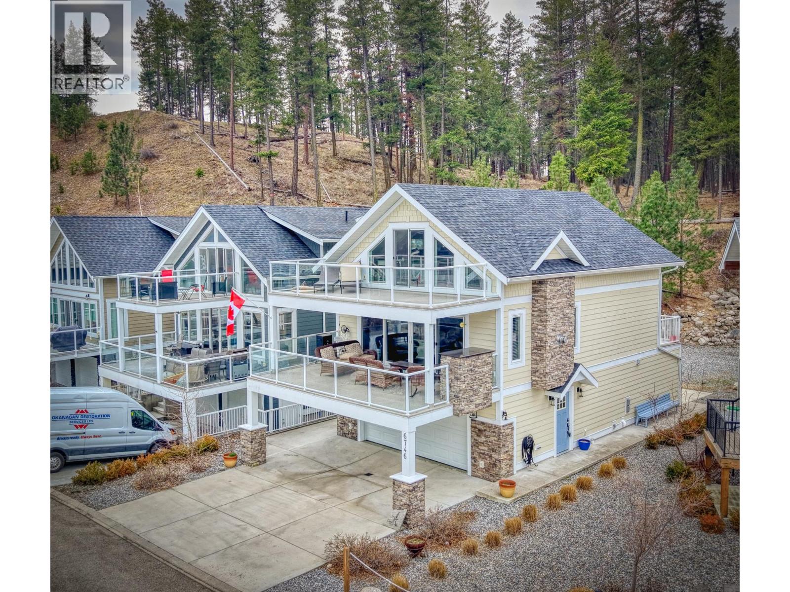 6746 Marbella Loop Unit# 304, Kelowna, British Columbia  V1Z 3R8 - Photo 2 - 10381875
