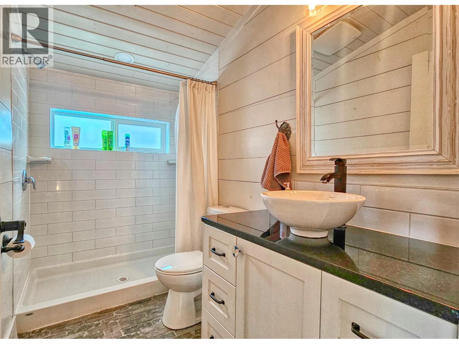 6746 Marbella Loop Unit# 304, Kelowna, British Columbia  V1Z 3R8 - Photo 21 - 10381875